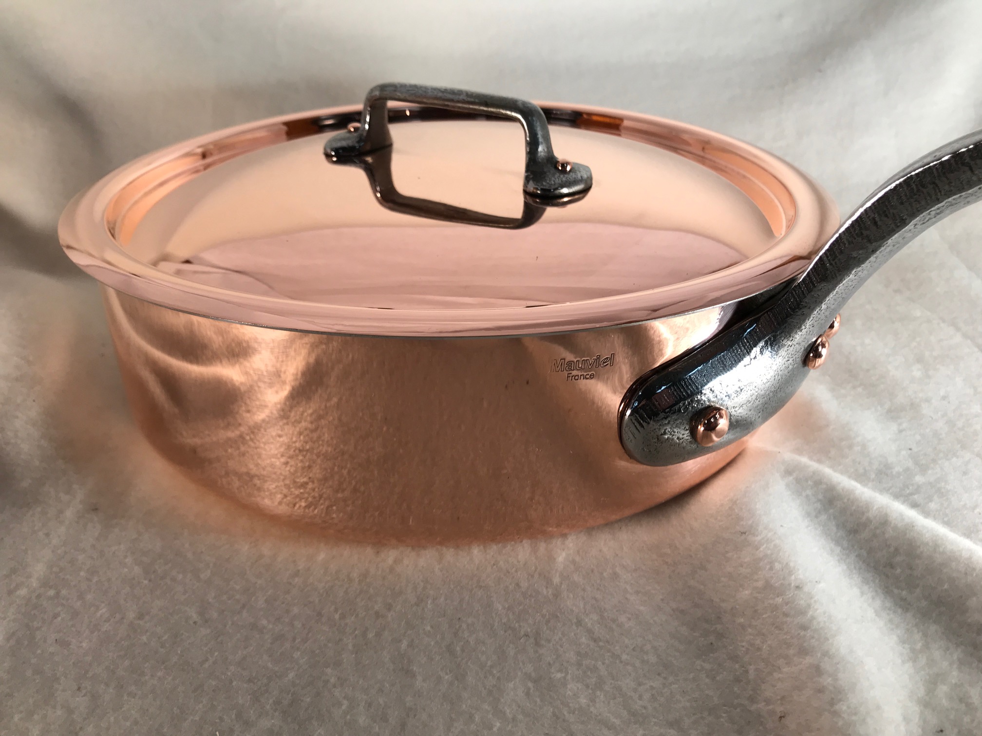 Mirror Polished Copper Band Saute Pan with Lid 9.5 inch Nickel Free Non-Stick
